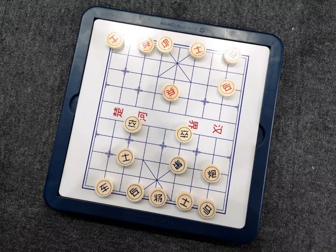 怎么样玩象棋才很厉害 d774ec4d262045139a6f8b67ff65384b.jpeg