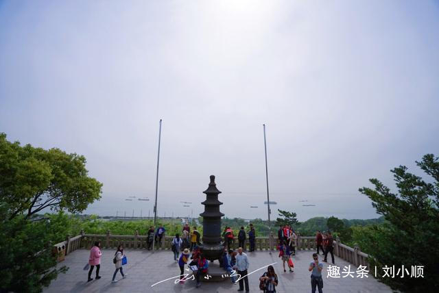 gdp即将破万亿的城市_万亿gdp城市地图(2)