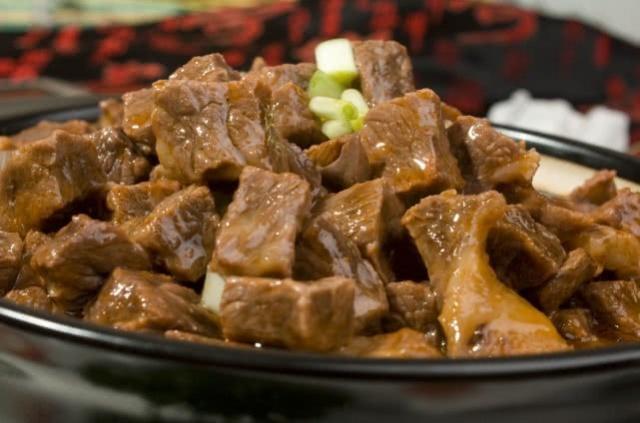 牛肉怎么炖好吃又烂的做法 decd679da96044c9bfe9d1a8a25b0c0b.jpeg