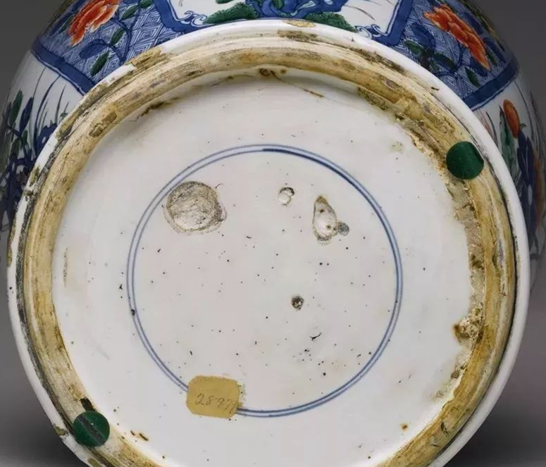 超级实用的古瓷底足鉴定25招_瓷器