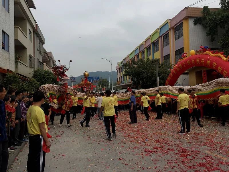 温香镇人口_海城温香镇全图