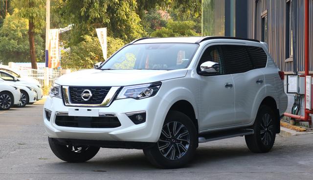 一款适合包工头的硬派SUV,入门配大梁+2.5L