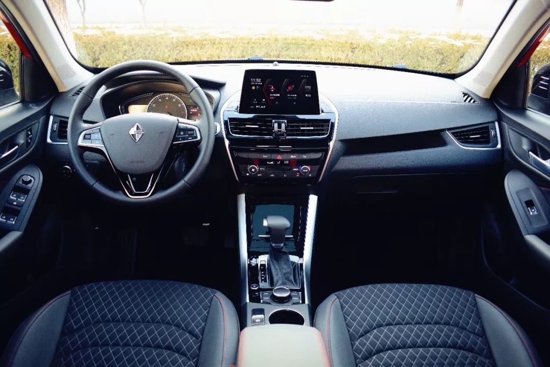 全国首试:宝沃BX3硬核解析 是什么让雷佳音站