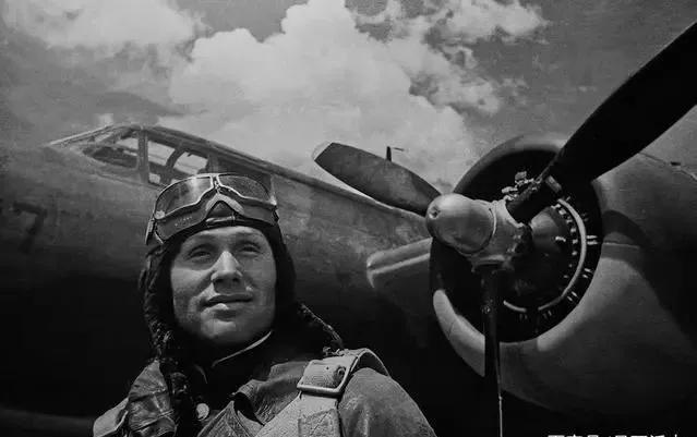 沦陷|血战250天沦陷，1944年解放，一座城市记忆下的苏德战争
