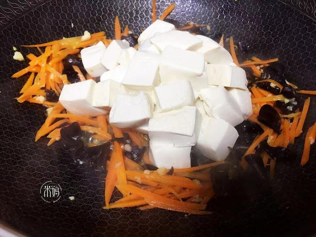 c75c81c64a1041ce9ed2c9bb6c42455c.jpeg