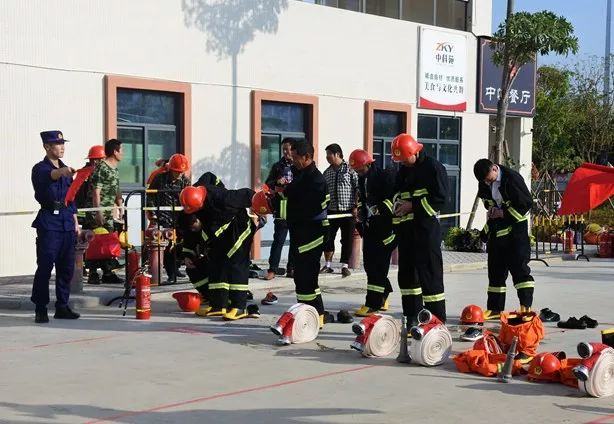 消防竞技比赛参赛队伍 d68cc6fb836749e0ba9bb92e733b2f04.jpeg