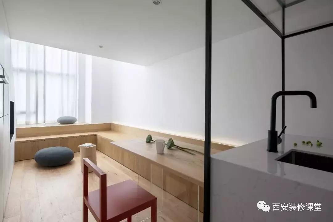 我家没有沙发,来做客,上炕!1.2_客厅