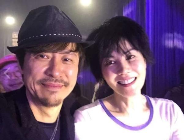 王菲有什么爱好 f8e92b5ce753458ba45097b360293a0a.jpeg