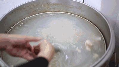 06490aed08e04cf8b61f92bcac385d53.gif