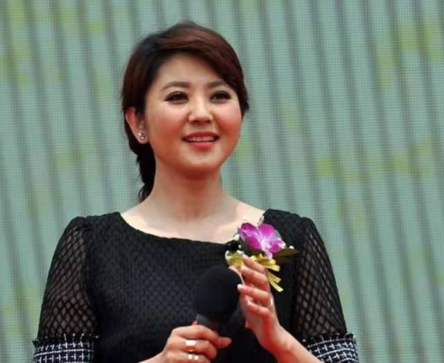 方琼老公是谁个人资料 132eec493fbe4a35bc9514ccaaabf33f.jpeg