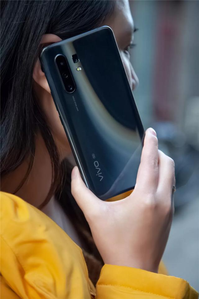 60倍超级变焦独步机坛影像旗舰vivox30pro手机实拍评测