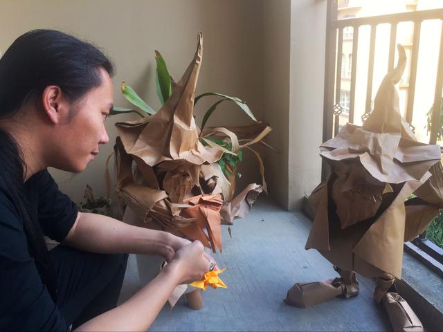 折纸小爱好"折"出大天地_秦坤