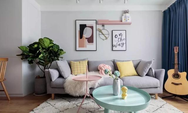 沙发背景墙装饰画高度尺寸 be81fe94bf5e46dc84b230265ea4ddc0.jpeg