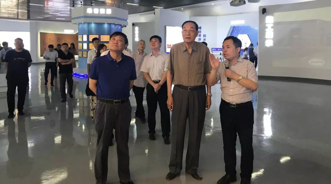 河南省人大常委会原主任任克礼