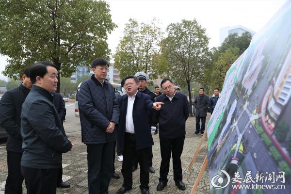 娄底有多少人口_娄底特训学校有哪些(2)