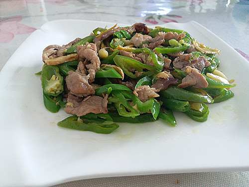 炒肉片怎么切好看 e6135cfddff74a25b50be4fec9440a2e.jpeg