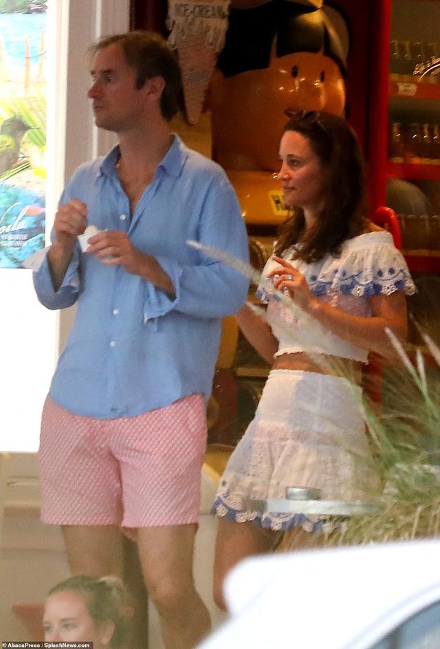 f1baf9b4611240228f42a64142c956e8.jpeg