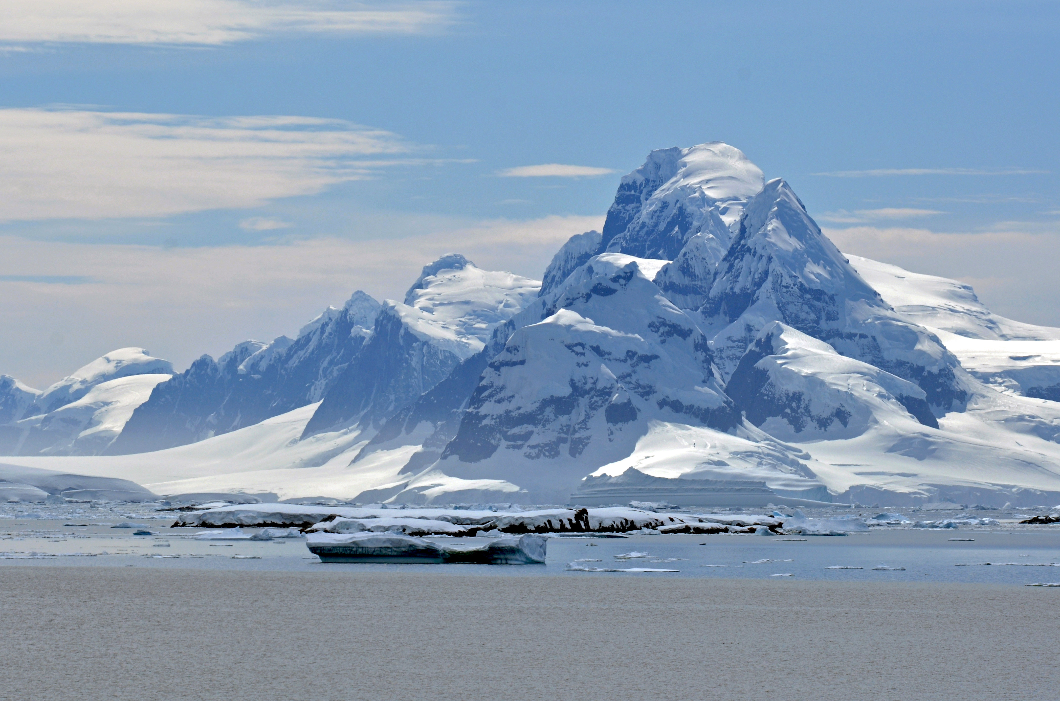 冰天雪地看南极 - 绝美图库 - 华声论坛