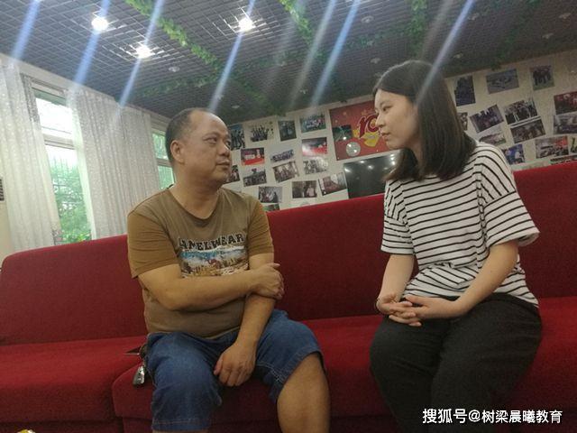 湖南省文科状元雷咏荃：别人看到考试就害怕，但我特别喜欢考试