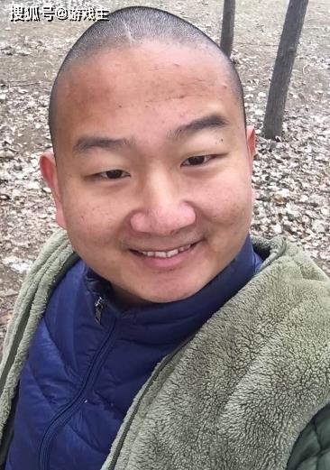 giao哥新年顺利脱单妻子颜值逆天