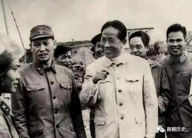 野心家|此人45岁造访中国，说了一句轻蔑话