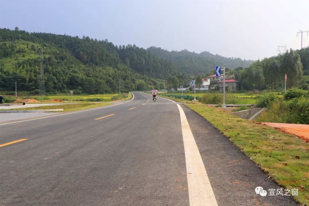 竹垣幼儿园正在进行主体楼建设,宣武,宣里公路顺利通车,320国道芦溪分