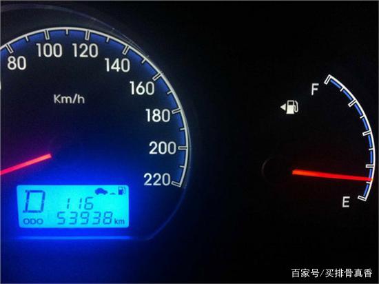 2019年紧凑车油耗排行_上汽荣威11月热销近4万台 环比三连涨 三大主销车