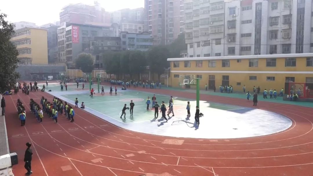 怀化市区人口有多少人_阳江市区有多少人口(3)