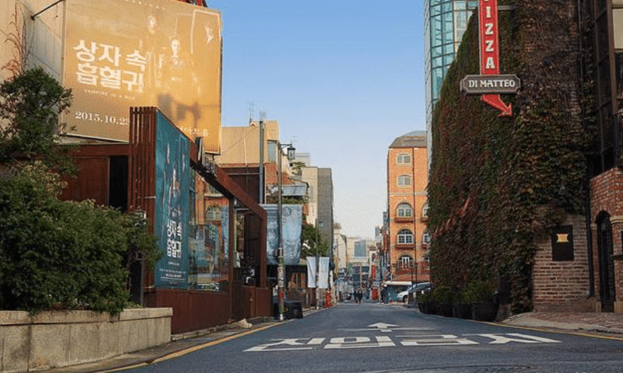 韩国的美国基地是哪一年修的 24ab1ad267494fc588e6b2e1b79d5410.png