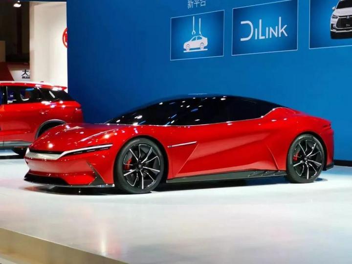 2019 年上海车展,比亚迪带来了一款造型极其炫酷的概念车—— (参数