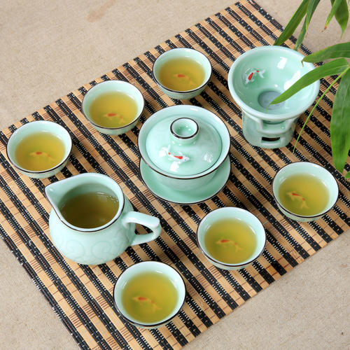 品茶的茶具 39c25e1fe2e942ed948b505b45e408a1.jpeg