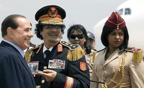 普京20年风雨路：强人政治如何改写俄罗斯命运