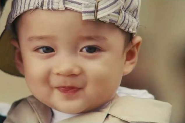 怎么看小孩子以后长得帅不帅 532f03c729ce47028026c34cb4c17a6b.png