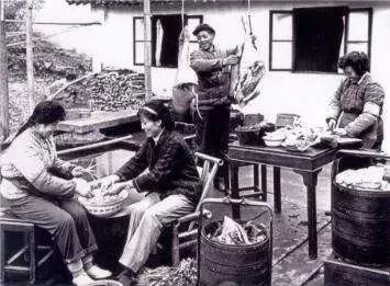 杭州煲！扒了30年历史才知道你是中国餐饮的“传家宝”。