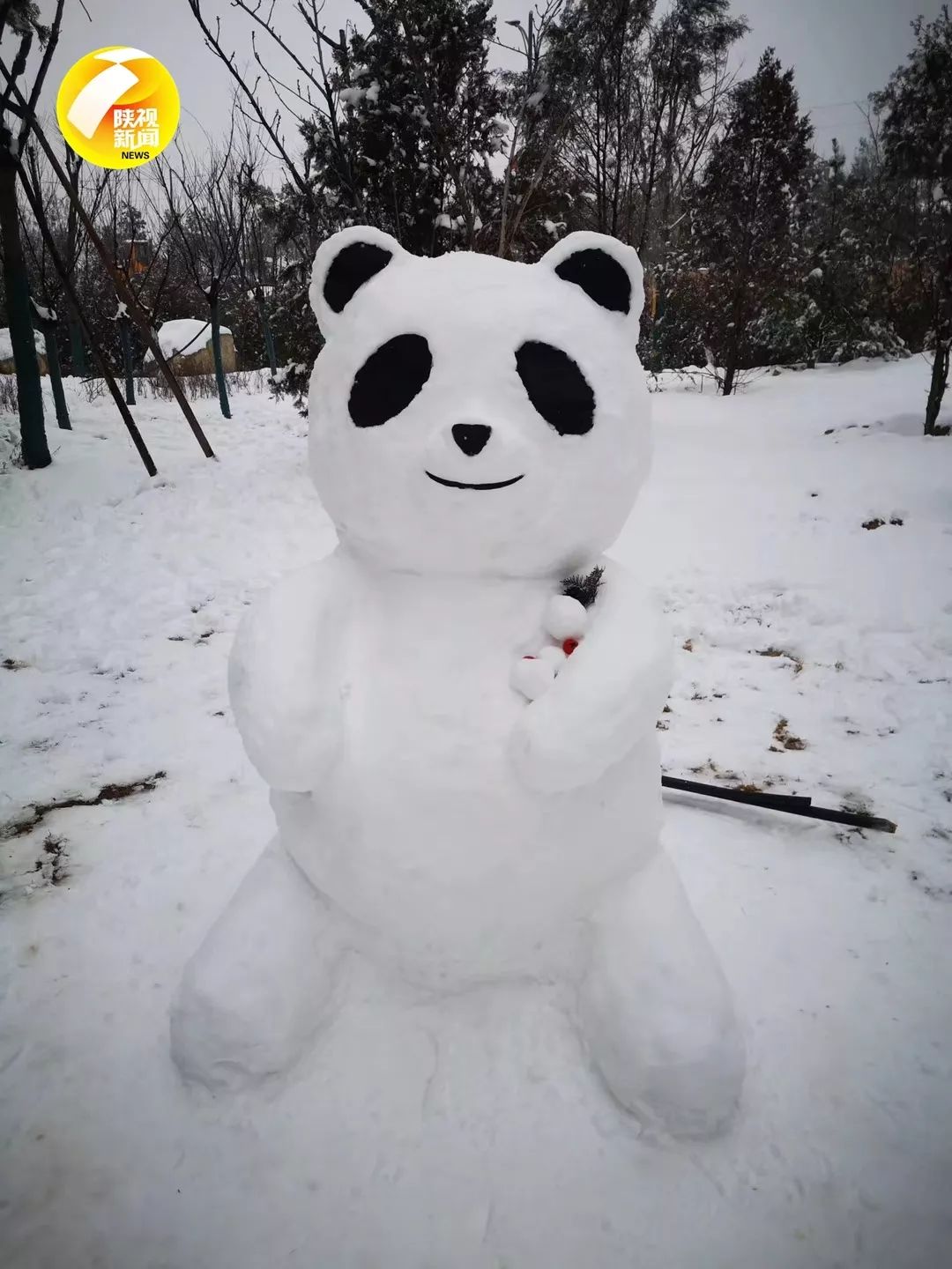 西安预计今天迎来降雪?不如先来看看交通状况和雪人