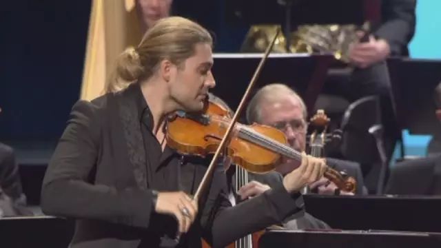 小提琴演奏:大卫·格瑞特