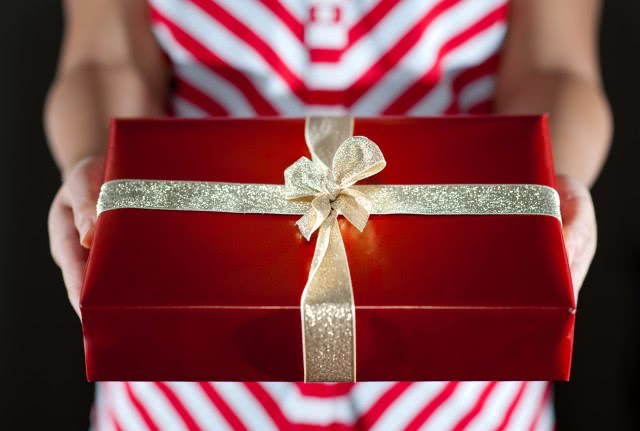 给男生送什么生日礼物比较好 65217ceb3efe447cb918b8a005c7f7ae.jpeg