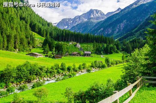 奥地利的经济gdp世界排名_世界地图奥地利