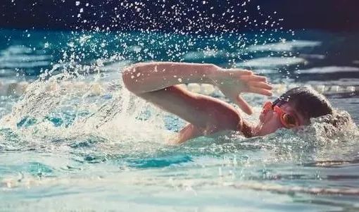 云南中考改革定了，体育成“主科”！体育100分，游泳也在内！