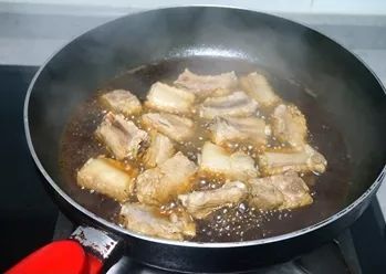 可乐排骨的做法小孩吃 c4d9620afd4840f3aa9b9f0978e82f37.jpeg