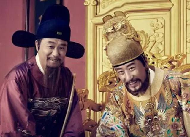 明王朝|刘伯温死前贪嘴要吃饼，不料吃一口就离世，朱元璋：拼死掐算