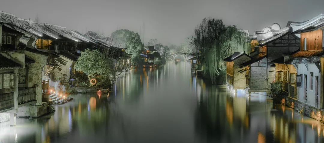 张喜顺《课堂练习 陈宇凡《深圳 陈韬《共舞 胡雨捷《自拍像》