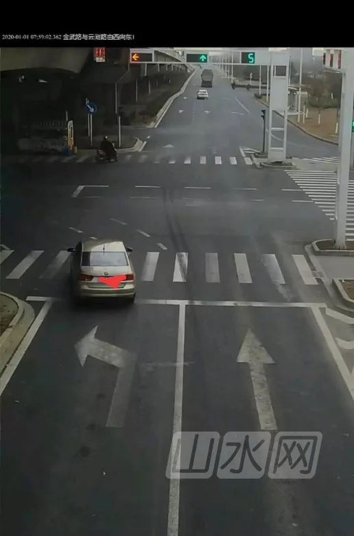 什么时候进入待行区和待转区 def11eabc5694093a7bc05c2e957d693.jpeg