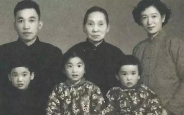 王桂荃|为守一夫一妻诺言，梁启超让二夫人以佣人自居，操劳一生死在牛棚