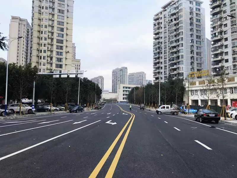 规划五路(万源路-汤家桥路)市政道路工程建成通车