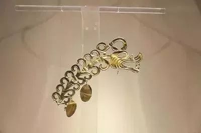 步摇什么成语_金步摇是什么东西