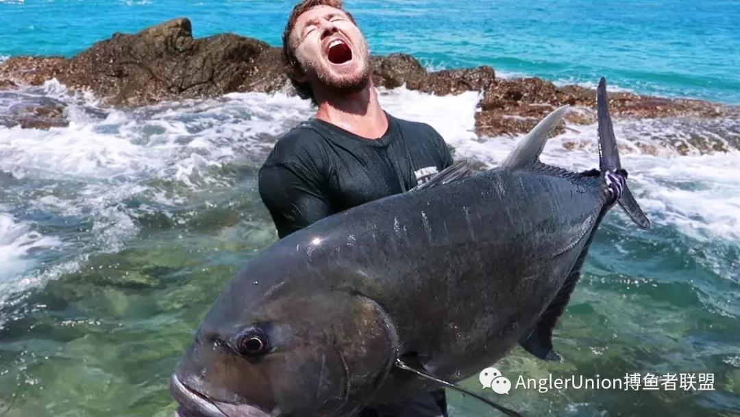 海洋猛兽牛港鲹珍鲹gt丨海钓爱好者最爱的目标鱼之一