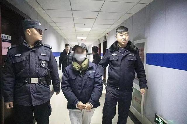 女子在饭中投毒杀害丈夫 潜逃17年后被荆州警方成功抓获