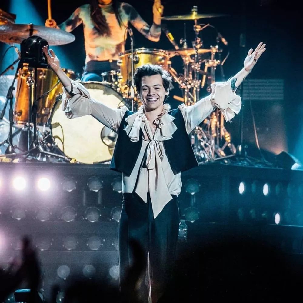 harry styles头像,harrystyles头像 刚发专辑的harry styles,依旧是大家的gucci boy!
