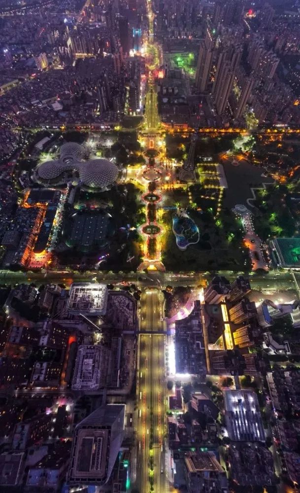 季华路创意商圈夜间经济集聚区